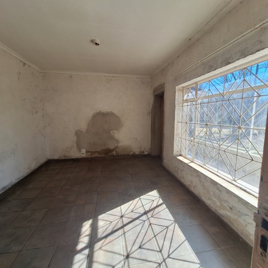 4 Bedroom Property for Sale in Frankfort Free State